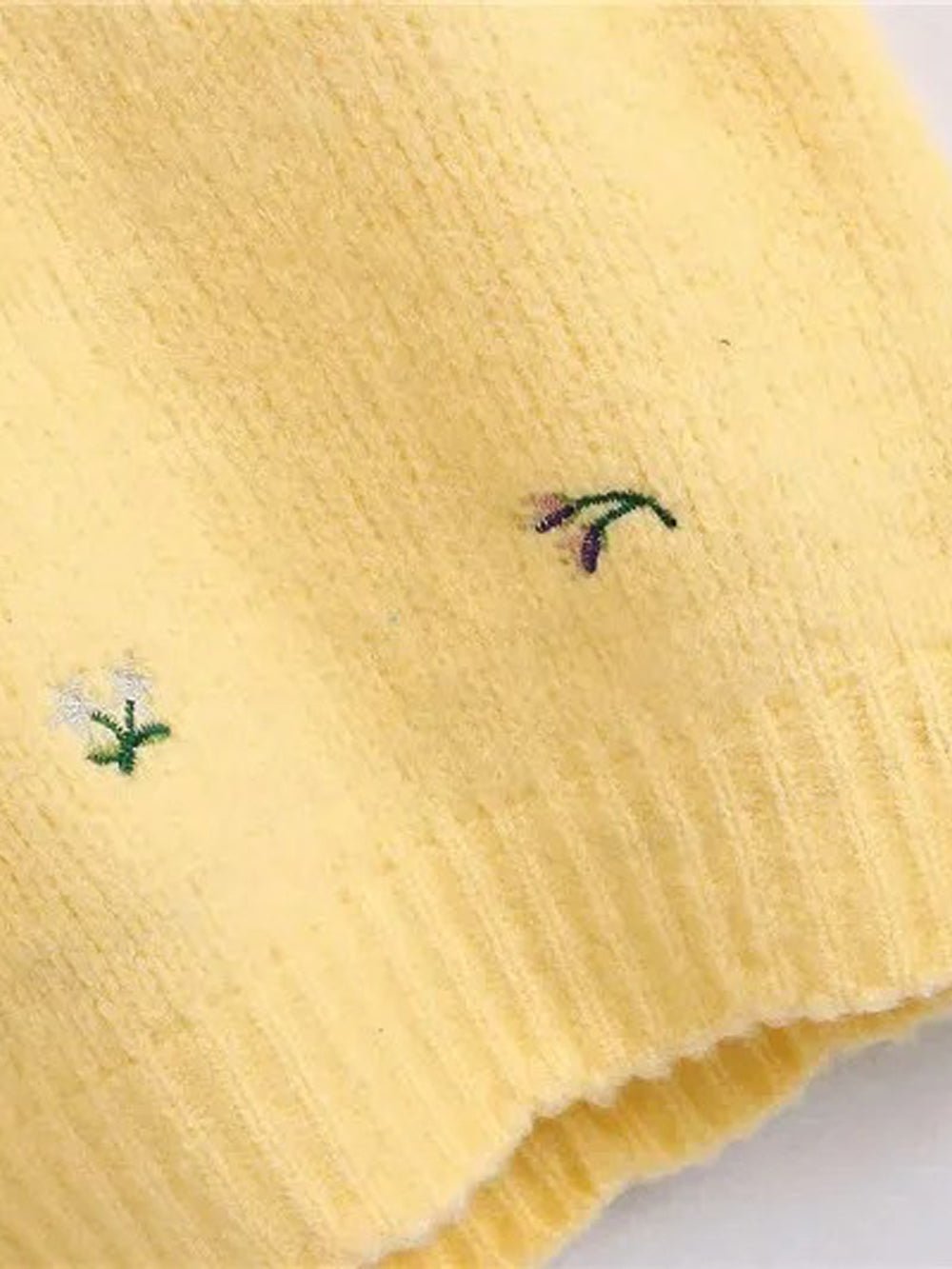 Aadya Sleeveless Chic Top - Fashion Pov