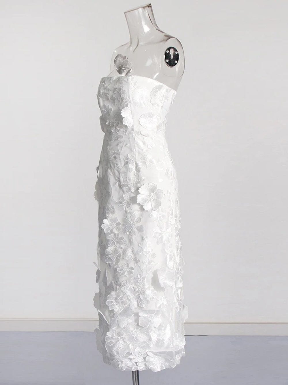 Calysta Appliques Sleeveless Midi Dress - Fashion Pov